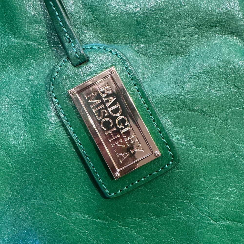 Badgley Mischka "Gaia" Vibrant Green Hobo Shoulder Bag - Picture 2 of 7